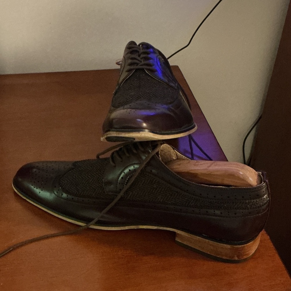 Elegant Brown Leather Men's Oxfords
